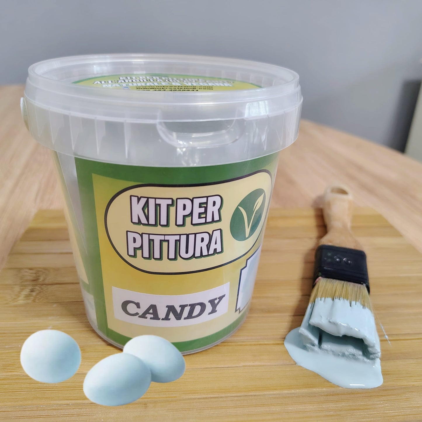 KIT TO RECOLOR YOUR BEDSIDE TABLES!