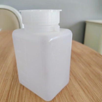 Kartell 500ml laboratory bottle