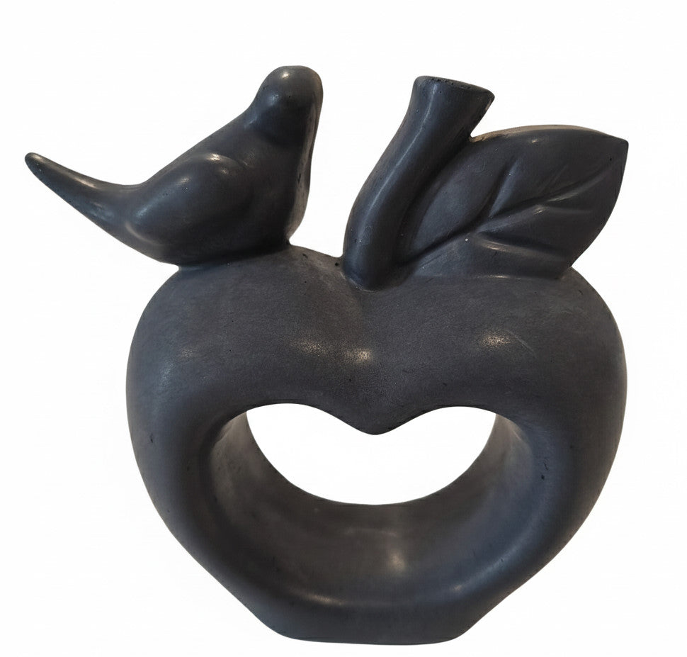 Complemento di Design "Love Nest"